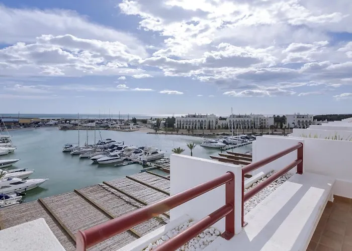 Primula - Wonderful View - Marina Apartament *